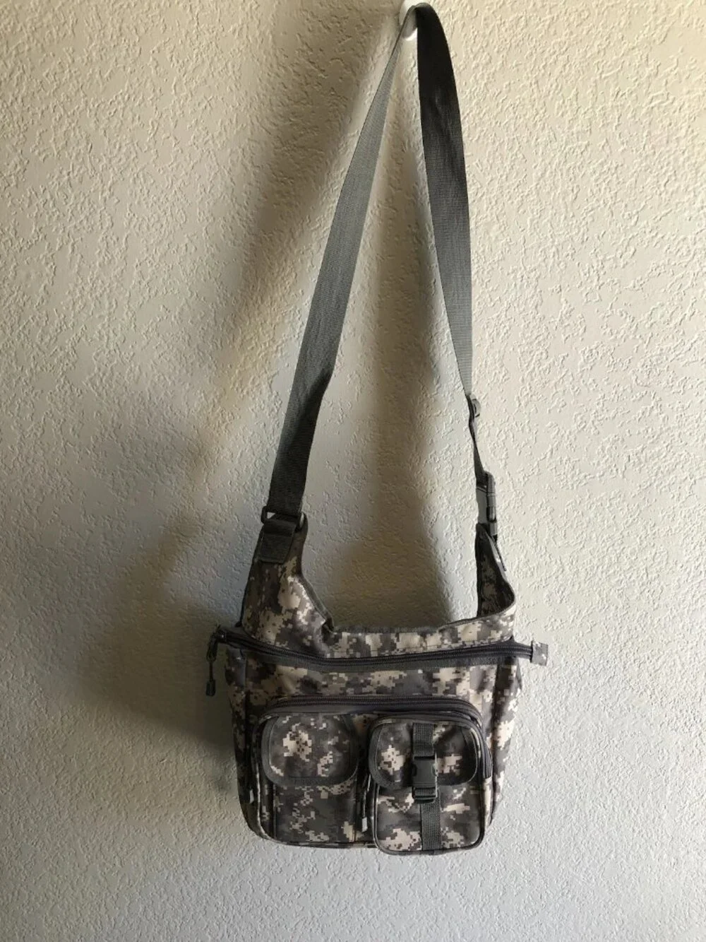 N/A messenger laptop